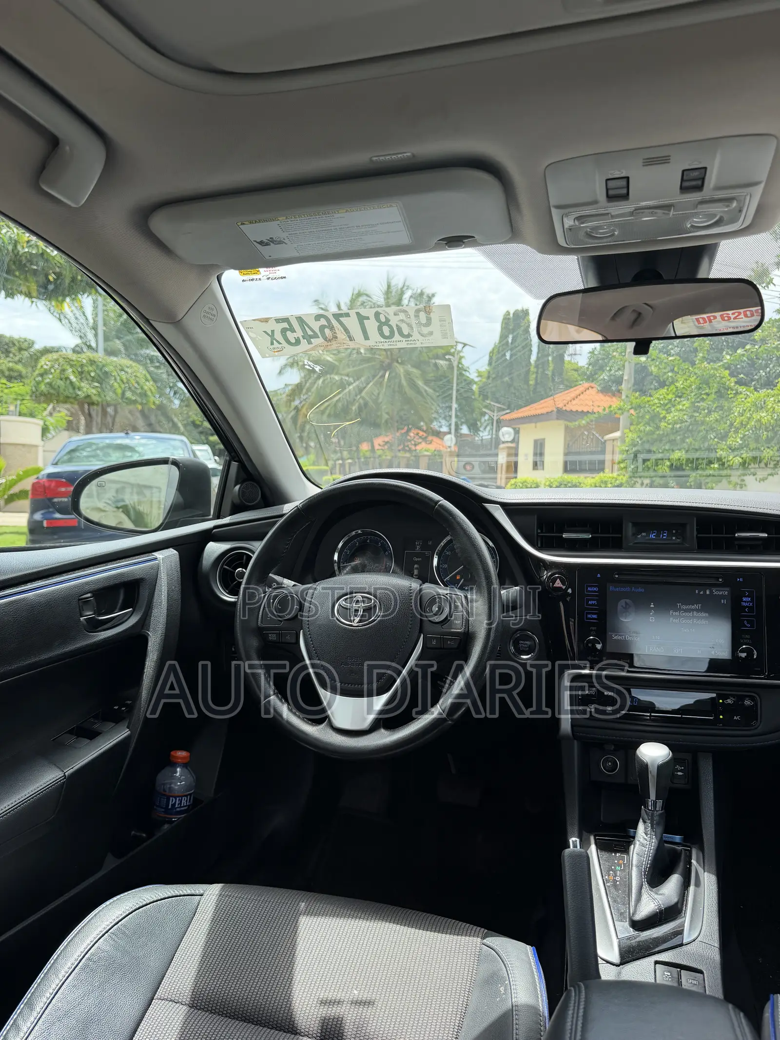 Toyota Corolla SE (1.8L 4cyl 6M) 2019 Black