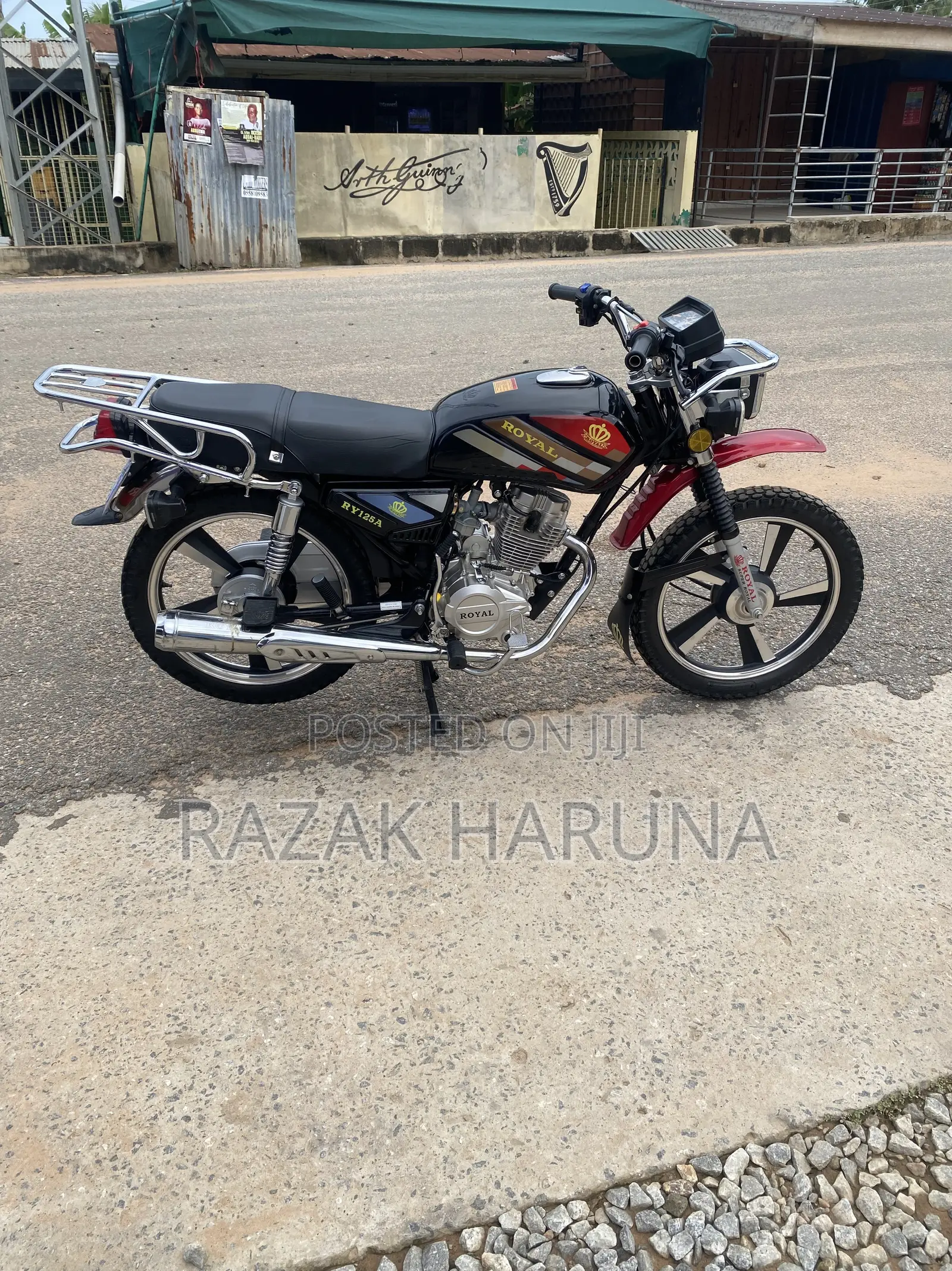 New Royal RY125 2026 Black