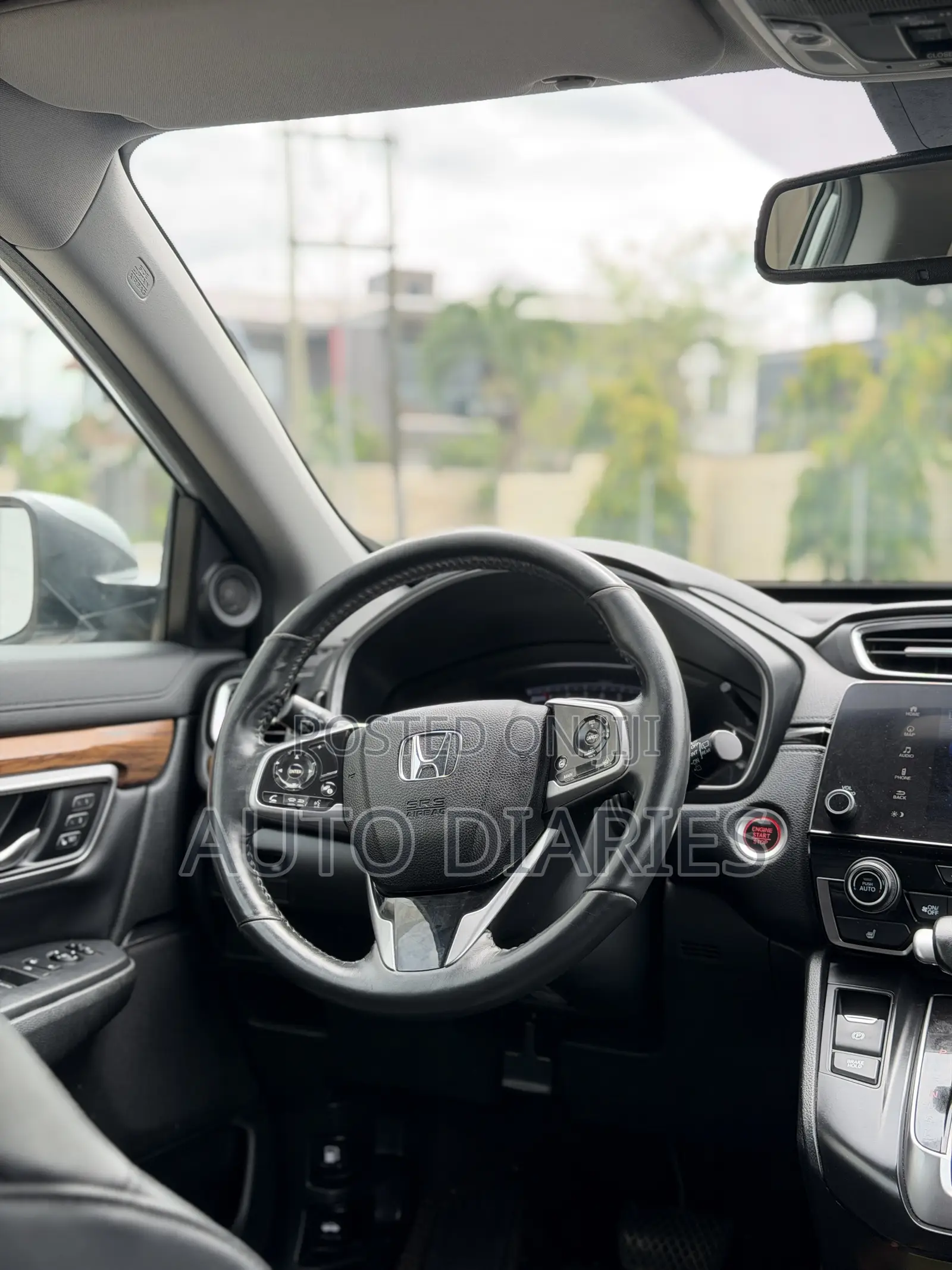 Honda CR-V Touring AWD 2020 Gray