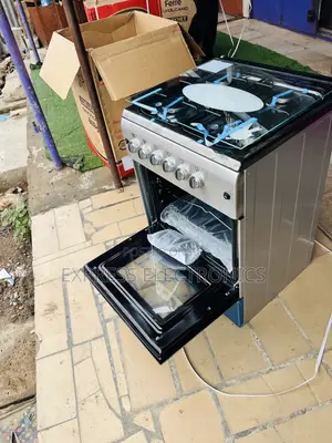 Brand New —-4burner 60/60 Gas Cooker Oven Rotisserie