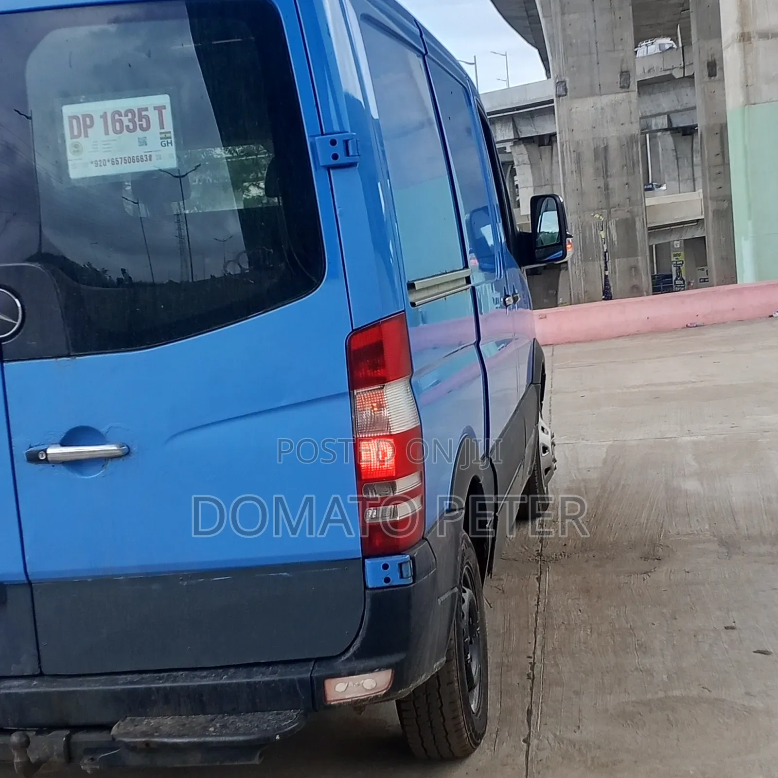 Mercedes-Benz Sprinter 2012 Blue