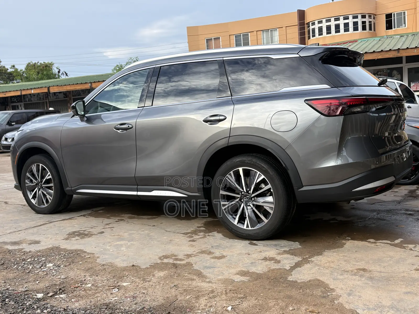 Infiniti QX60 LUXE AWD 2026 Gray