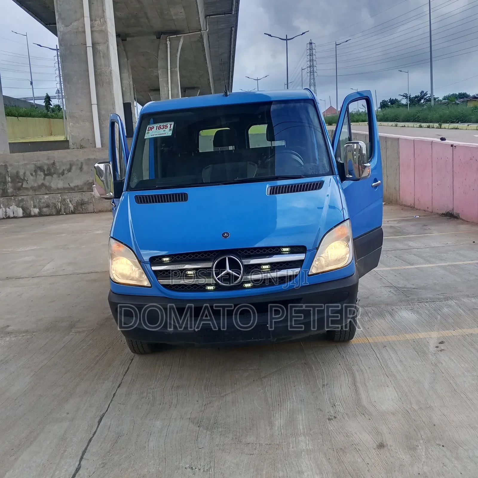 Mercedes-Benz Sprinter 2012 Blue