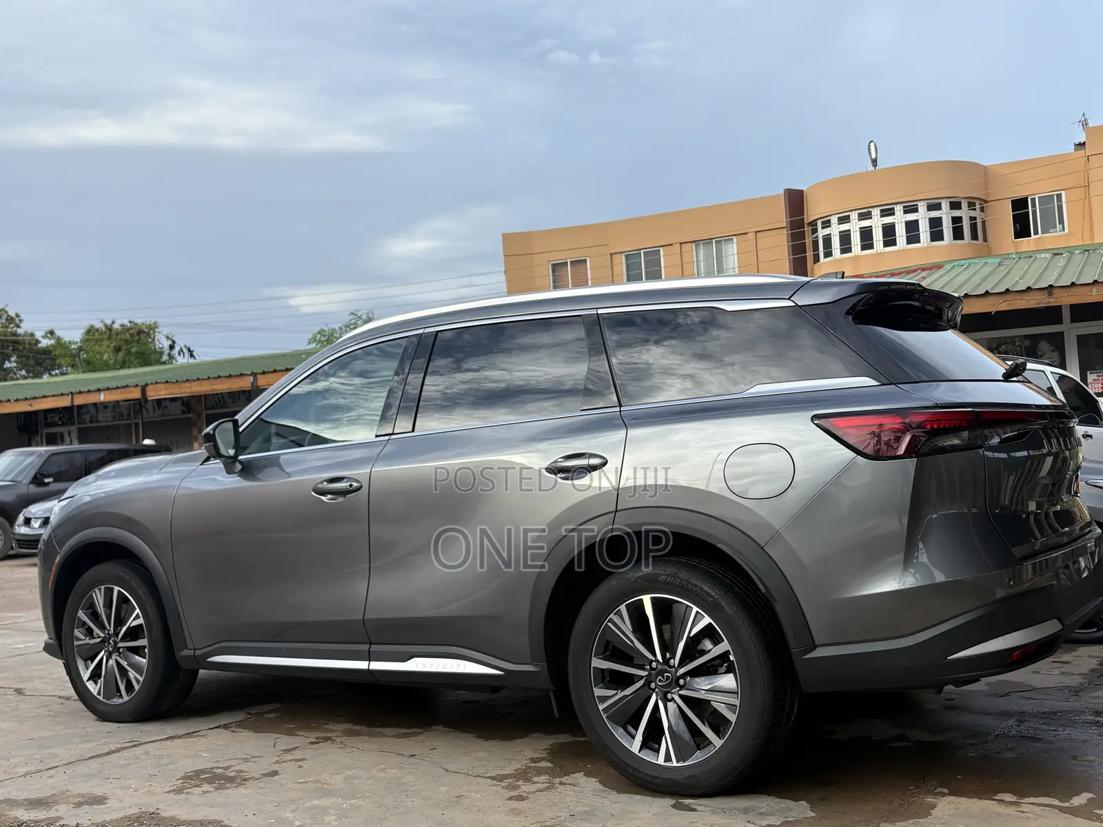 Infiniti QX60 LUXE AWD 2026 Gray