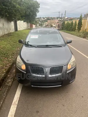 Pontiac Vibe 2010 Gray