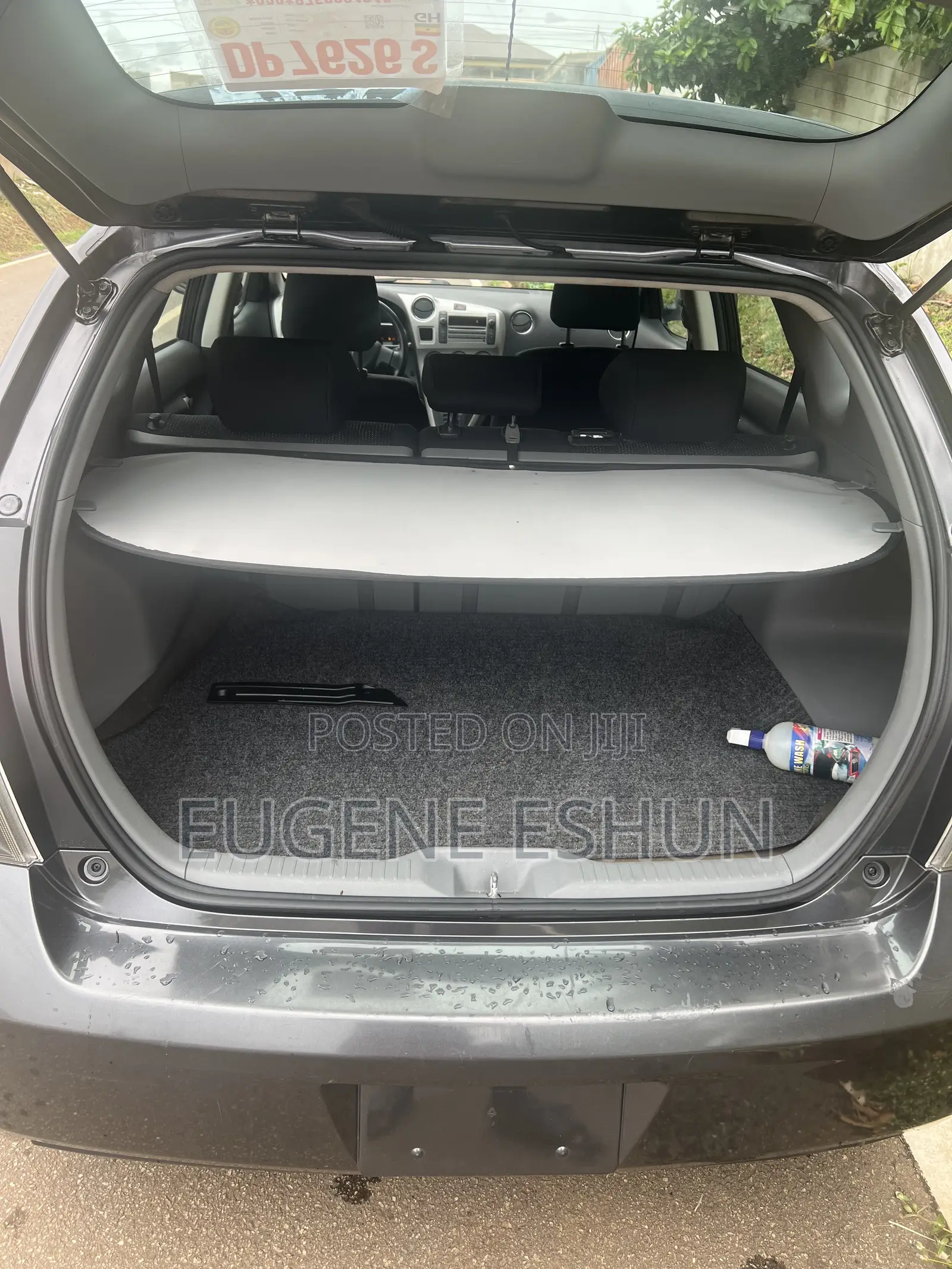 Pontiac Vibe 2010 Gray