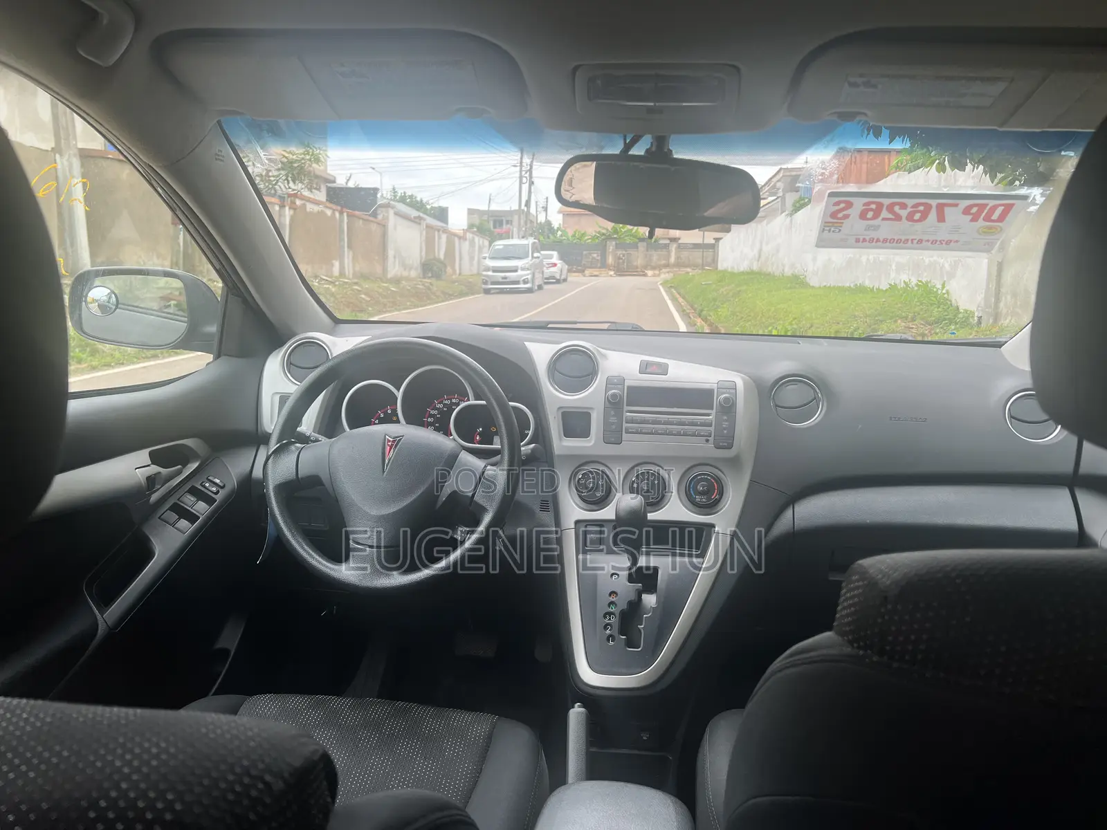 Pontiac Vibe 2010 Gray
