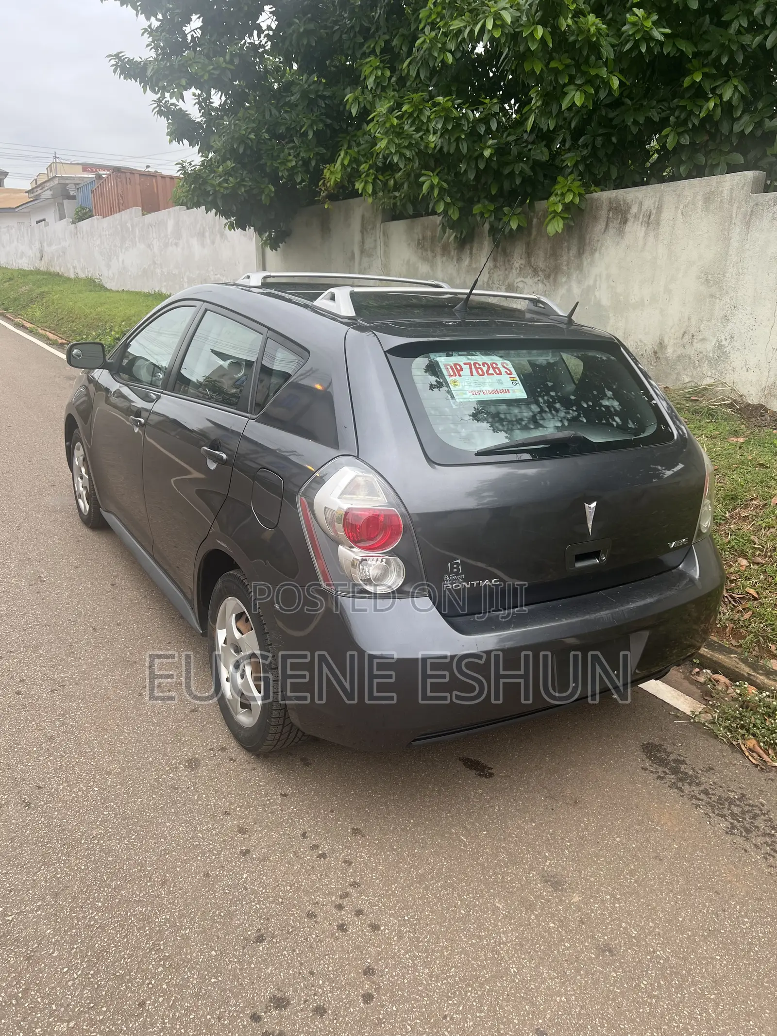 Pontiac Vibe 2010 Gray