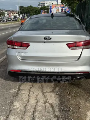 Kia Optima LX 4dr Sedan FWD (2.4L 4cyl 6M) 2017 Silver