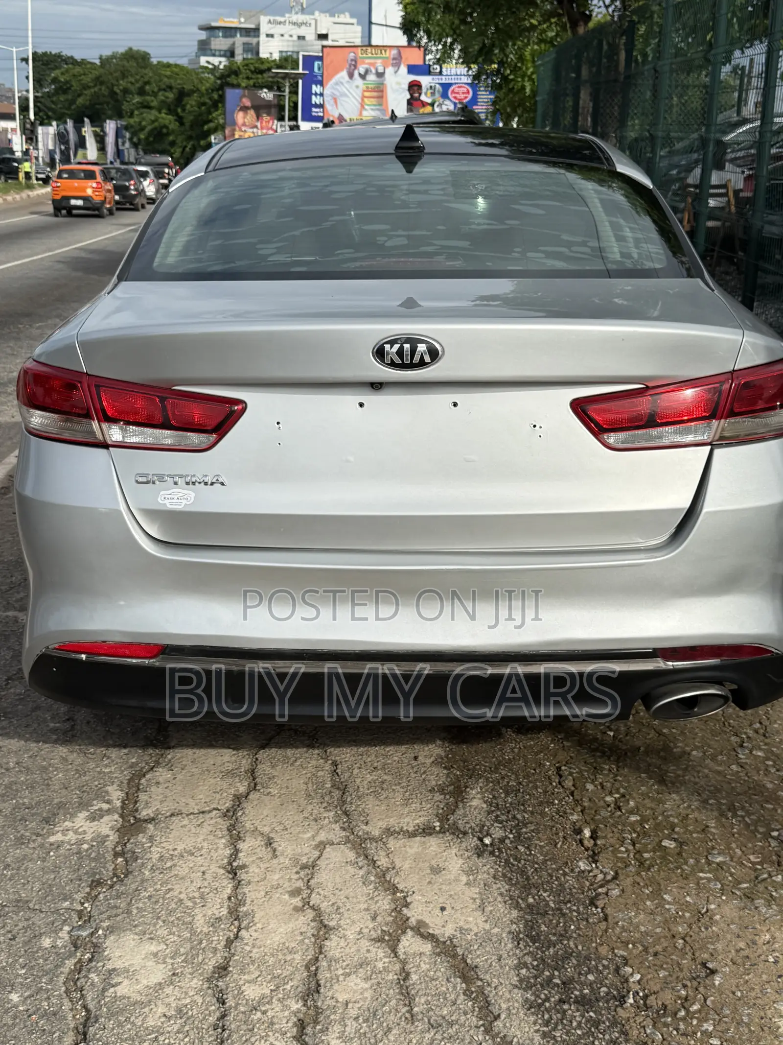Kia Optima LX 4dr Sedan FWD (2.4L 4cyl 6M) 2017 Silver