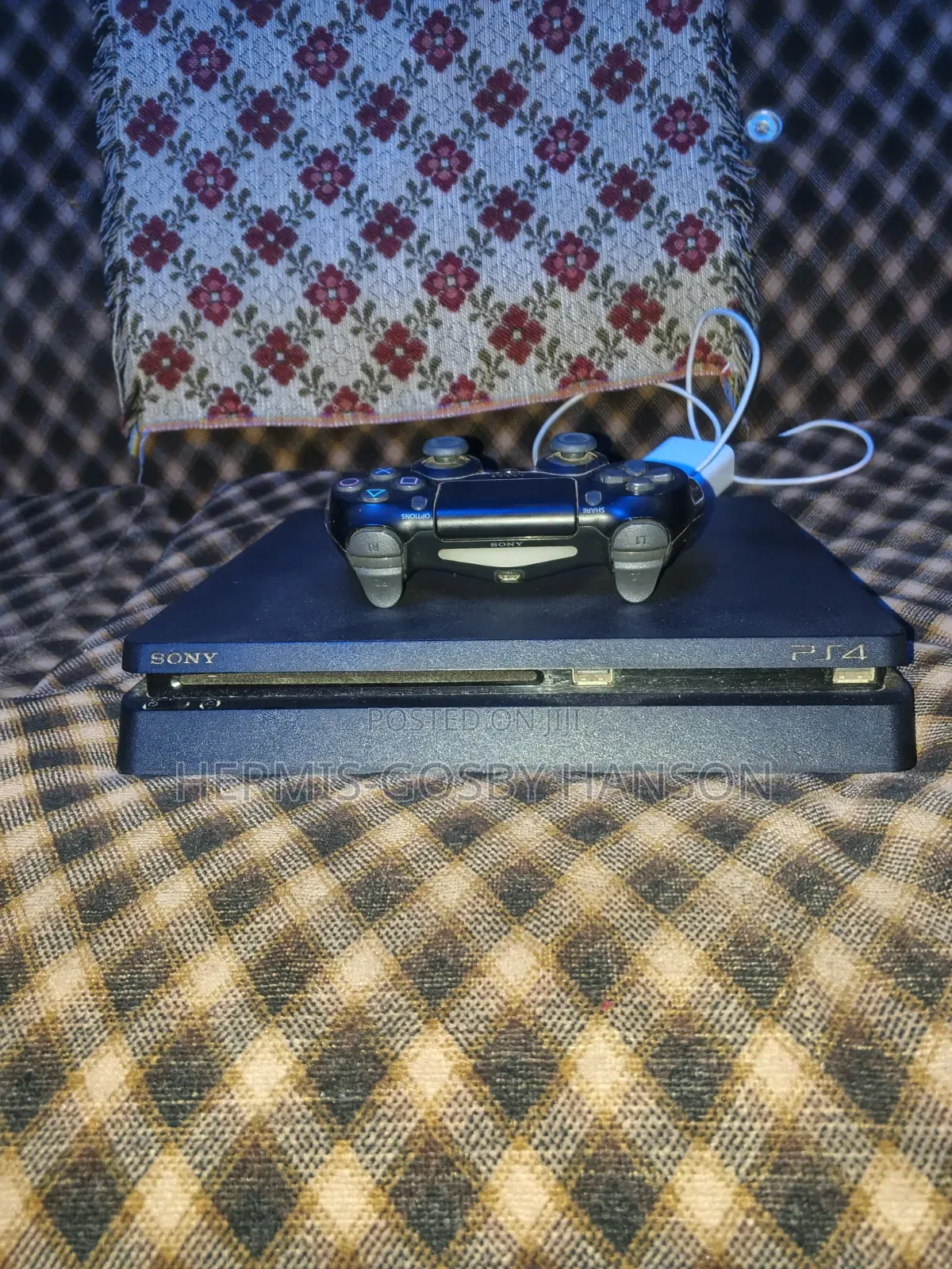 Slightly Used Ps4 Console With Gamepad