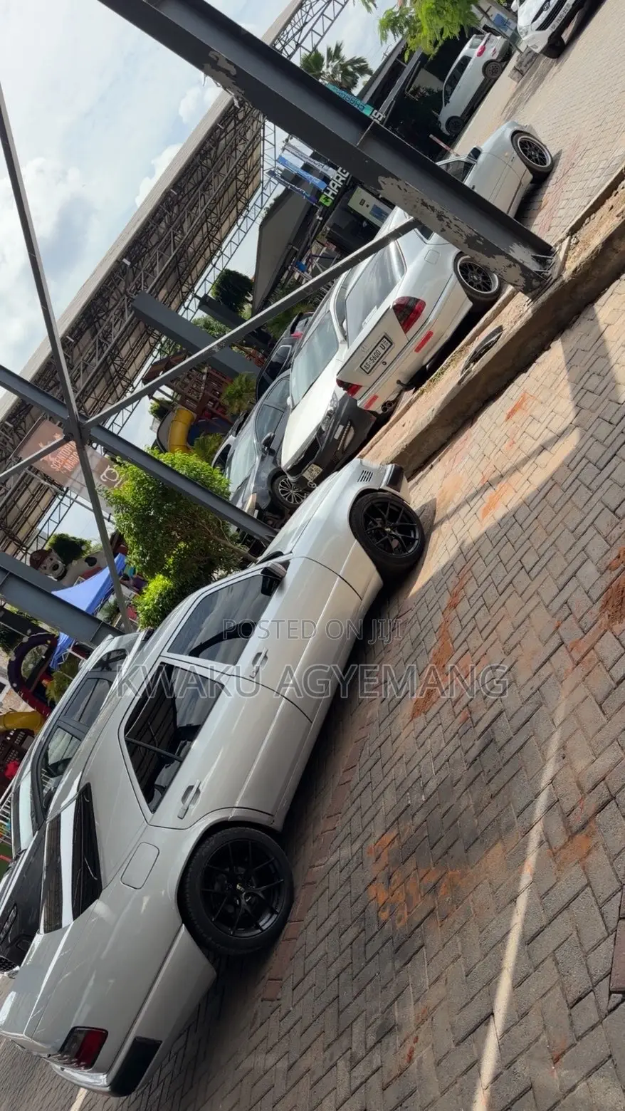 Mercedes-Benz 200 1989 Silver