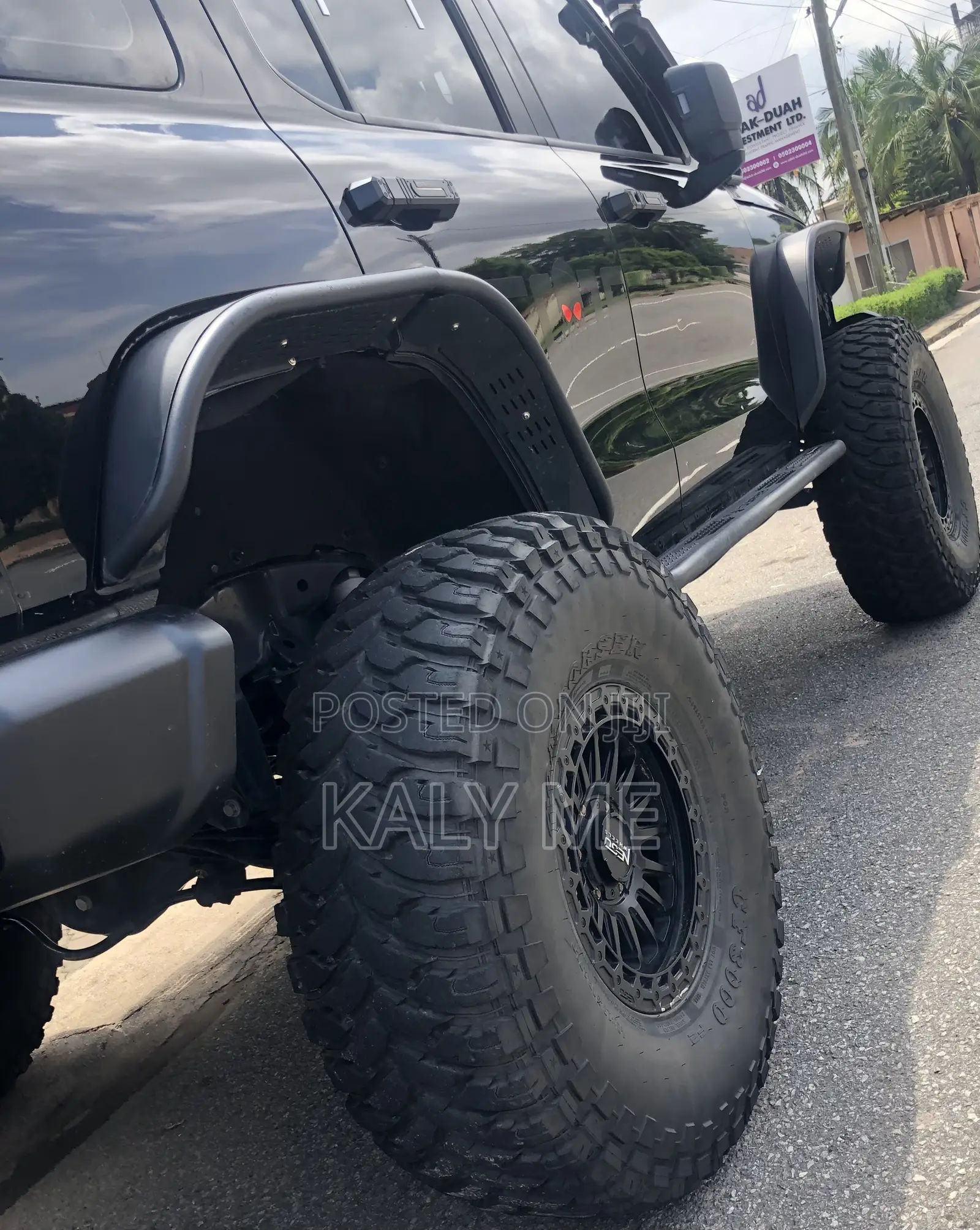 Car 2022 Black