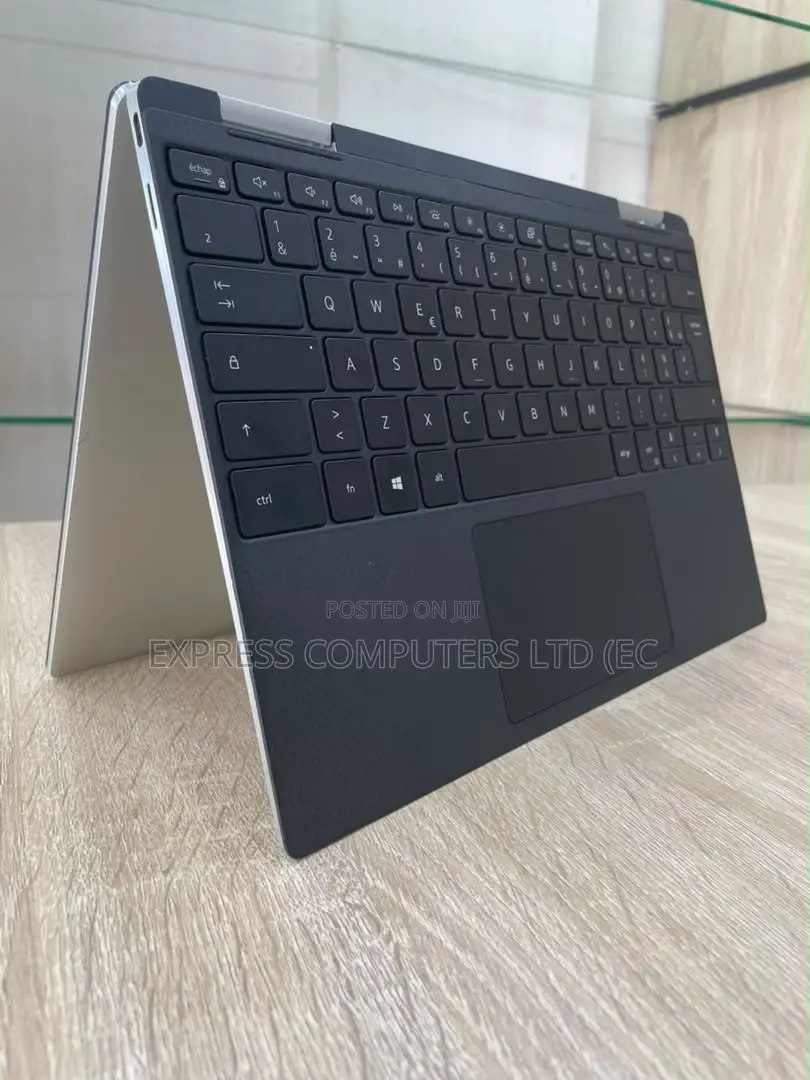 Laptop Dell XPS 13 2-in-1 (9315) 8GB Intel Core i5 SSD 512GB