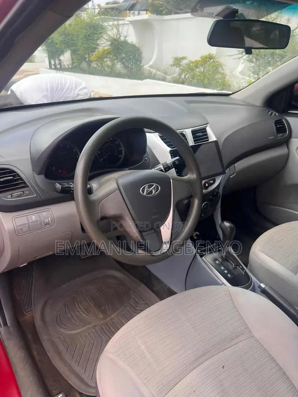 Hyundai Accent 2013 Red