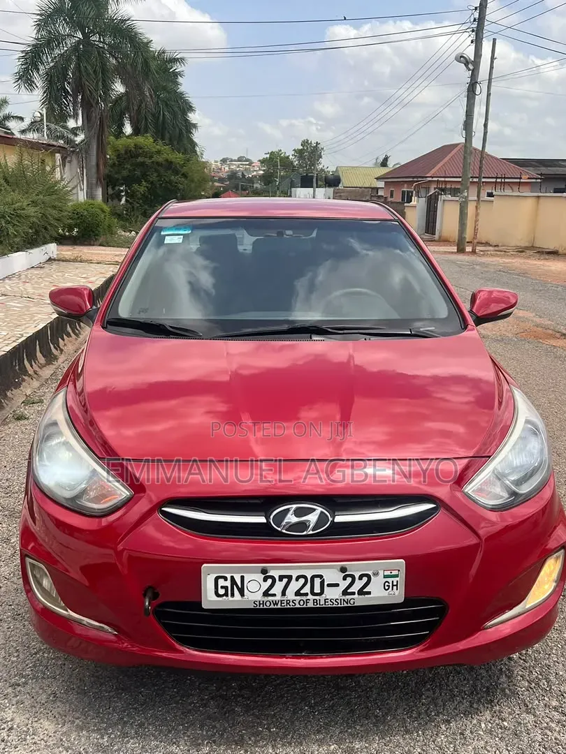 Hyundai Accent 2013 Red