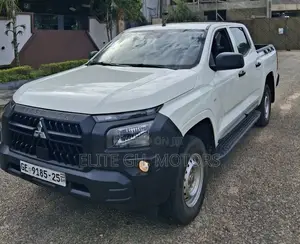 Mitsubishi L200 2025 White
