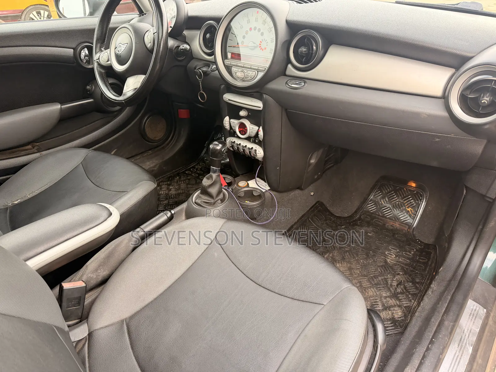 Mini Cooper John Cooper Works 2010 Green