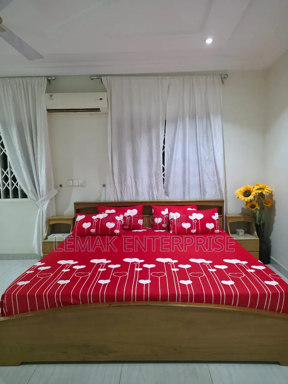 Cal King Size Bedsheets/ Super King Size 5 Piece Set. 72"×84" Inches