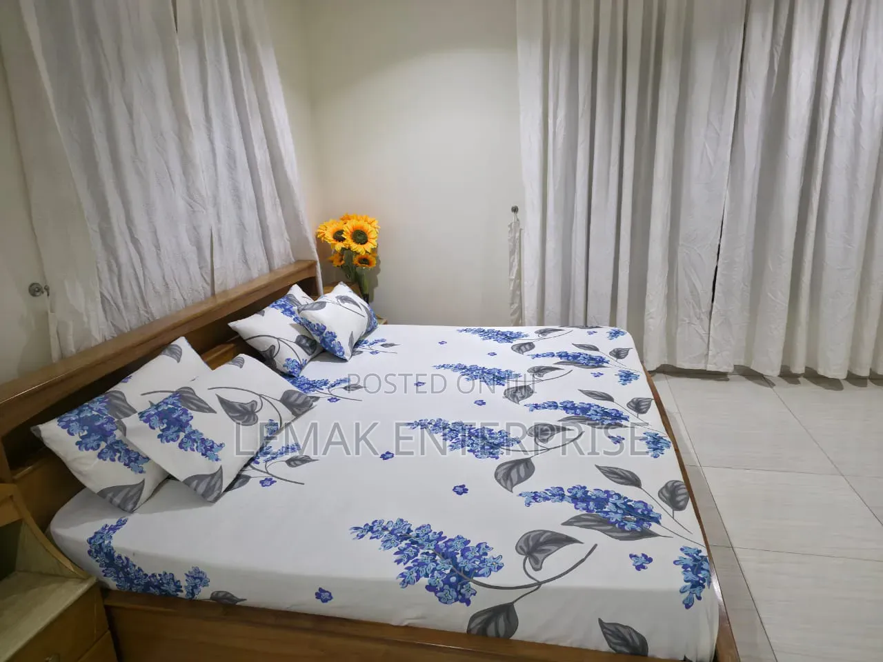 Cal King Size Bedsheets/ Super King Size 5 Piece Set. 72"×84" Inches