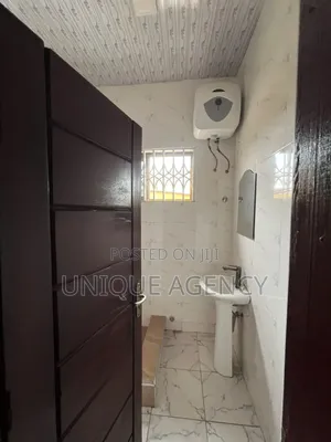 4bdrm Bungalow in Ghanata Area for rent
