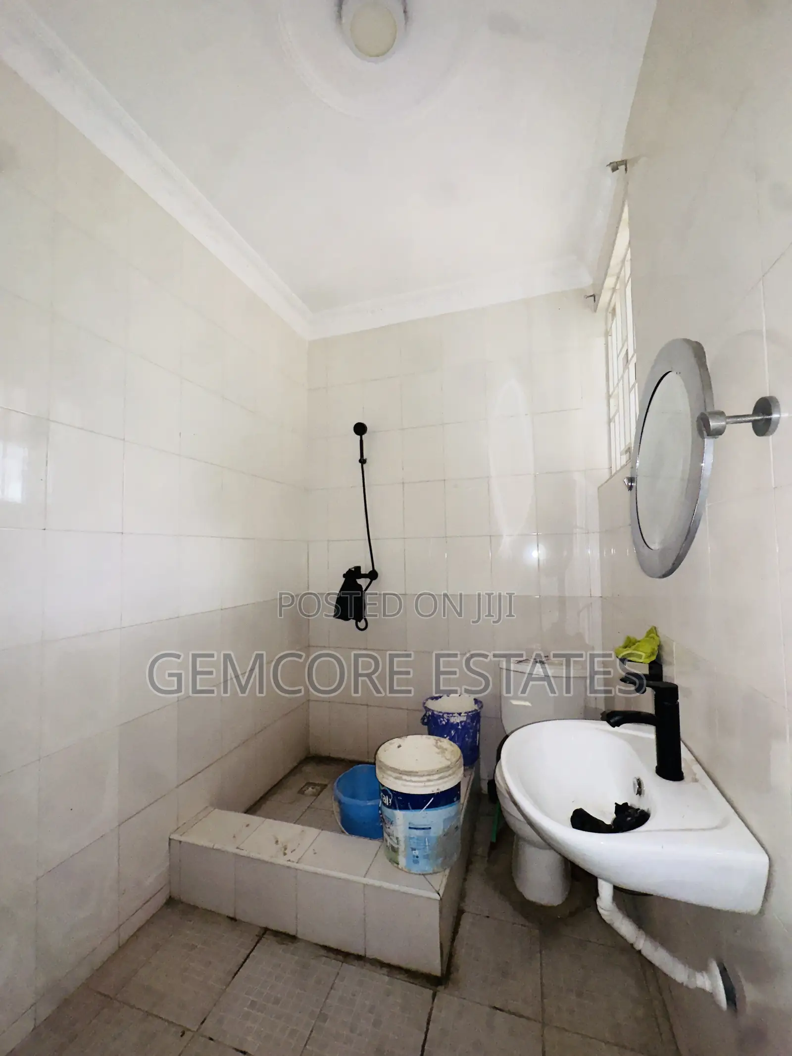 4bdrm House in East Legon for rent