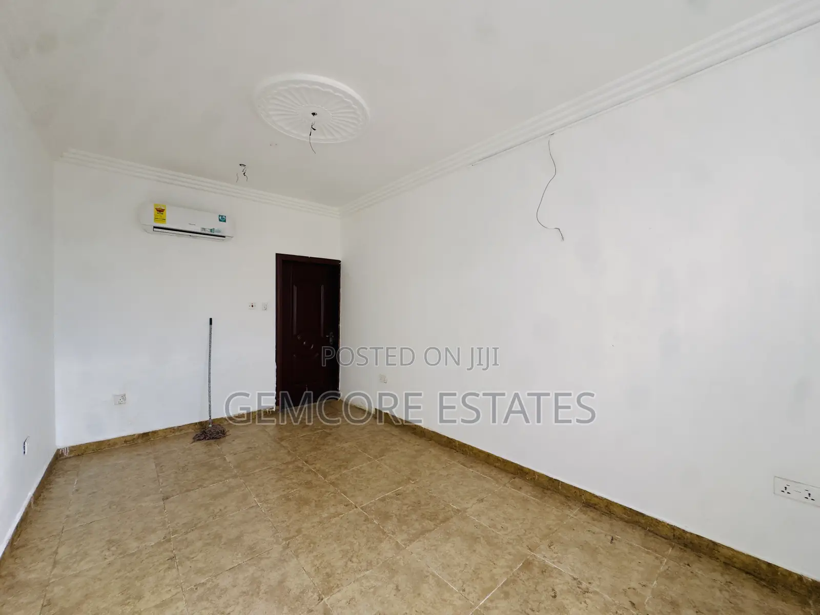 4bdrm House in East Legon for rent
