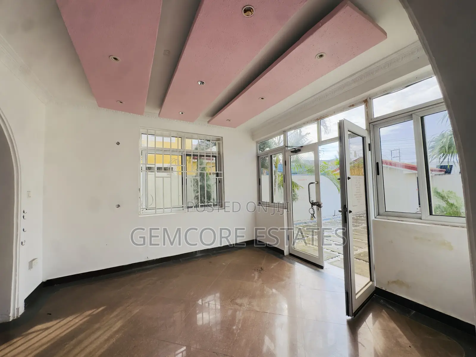 4bdrm House in East Legon for rent