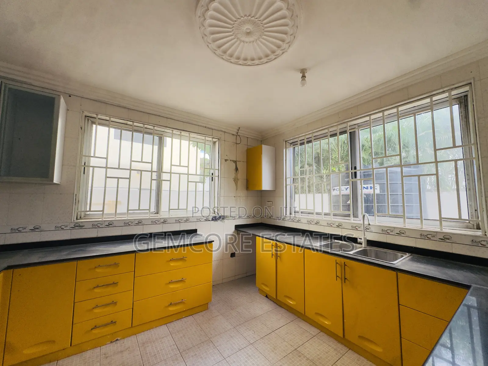 4bdrm House in East Legon for rent