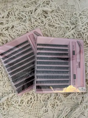 Cluster Lashes