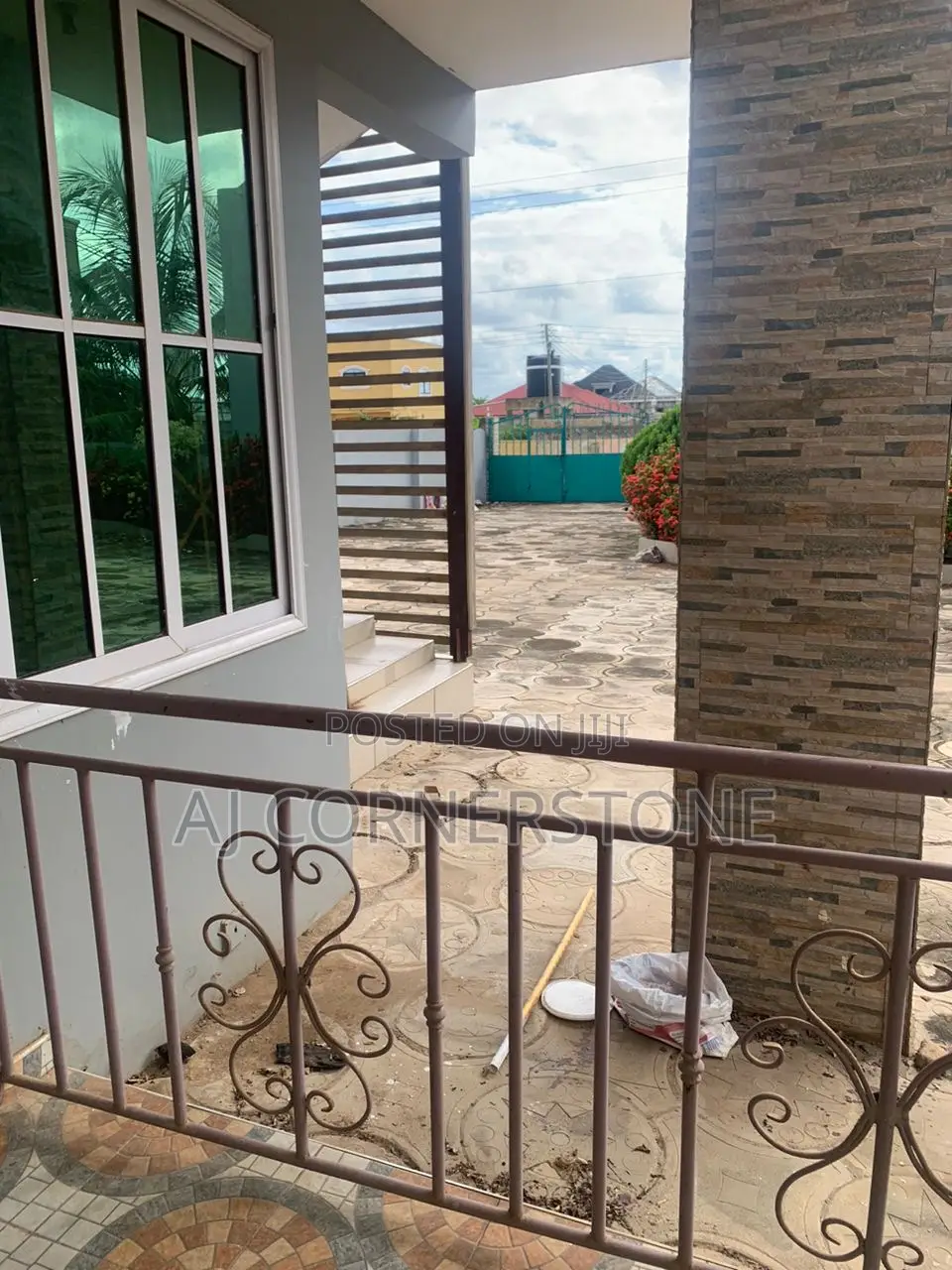 3bdrm Apartment in Amasaman for rent