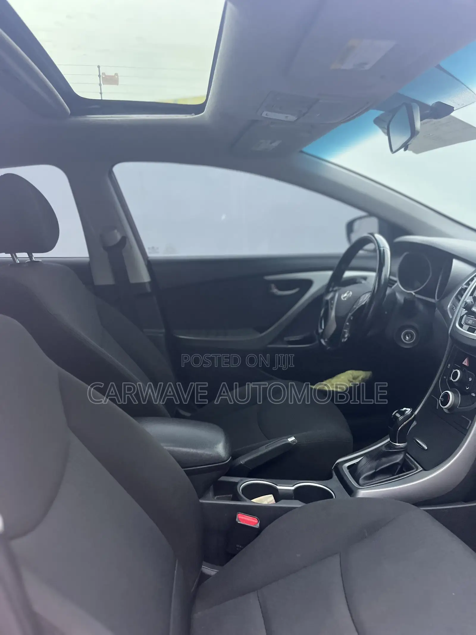 Hyundai Elantra SE 4dr Sedan (1.8L 4cyl 6A) 2015 Red