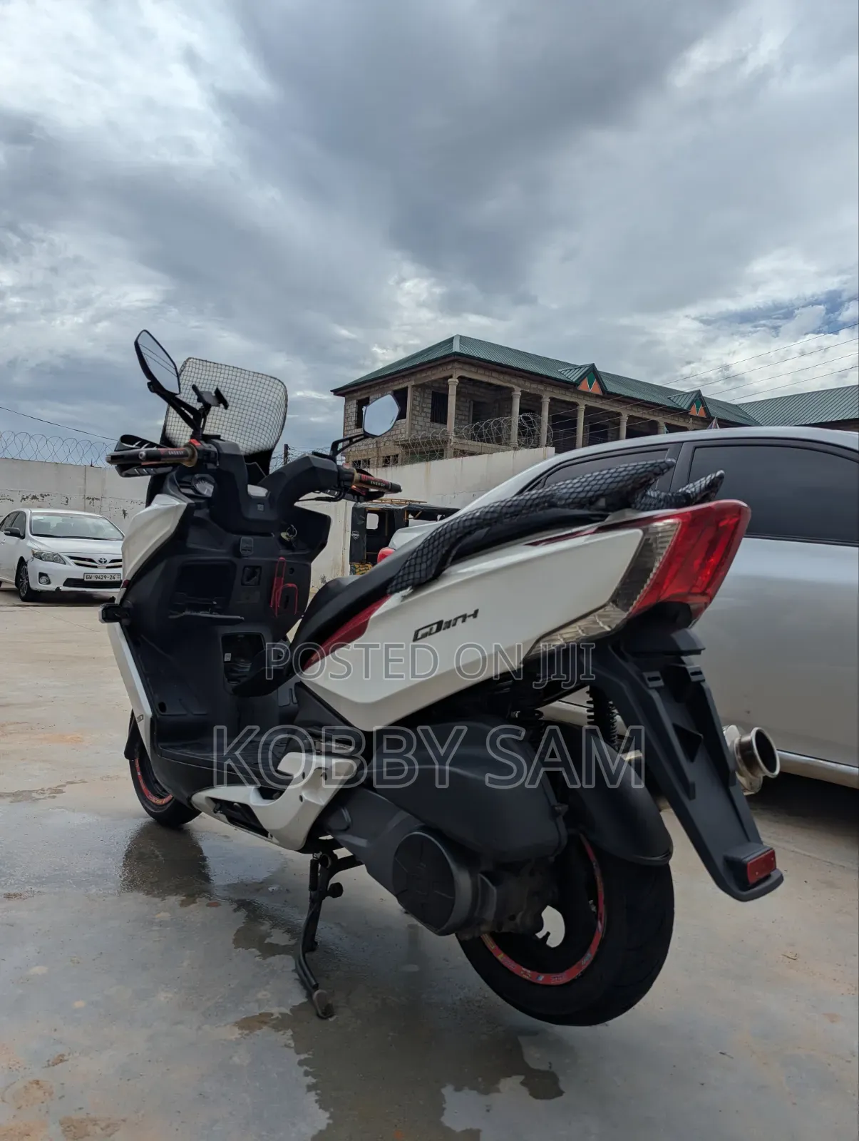 Kymco 2020 White