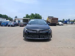 Toyota Corolla LE 2022 Black