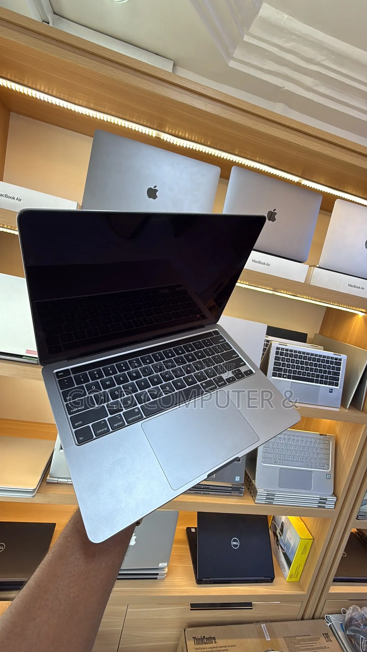 Laptop Apple MacBook Pro 2020 M1 8GB Apple M1 SSD 512GB