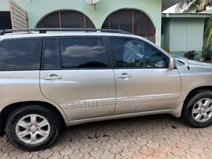 Toyota Highlander 4x4 2008 Gray