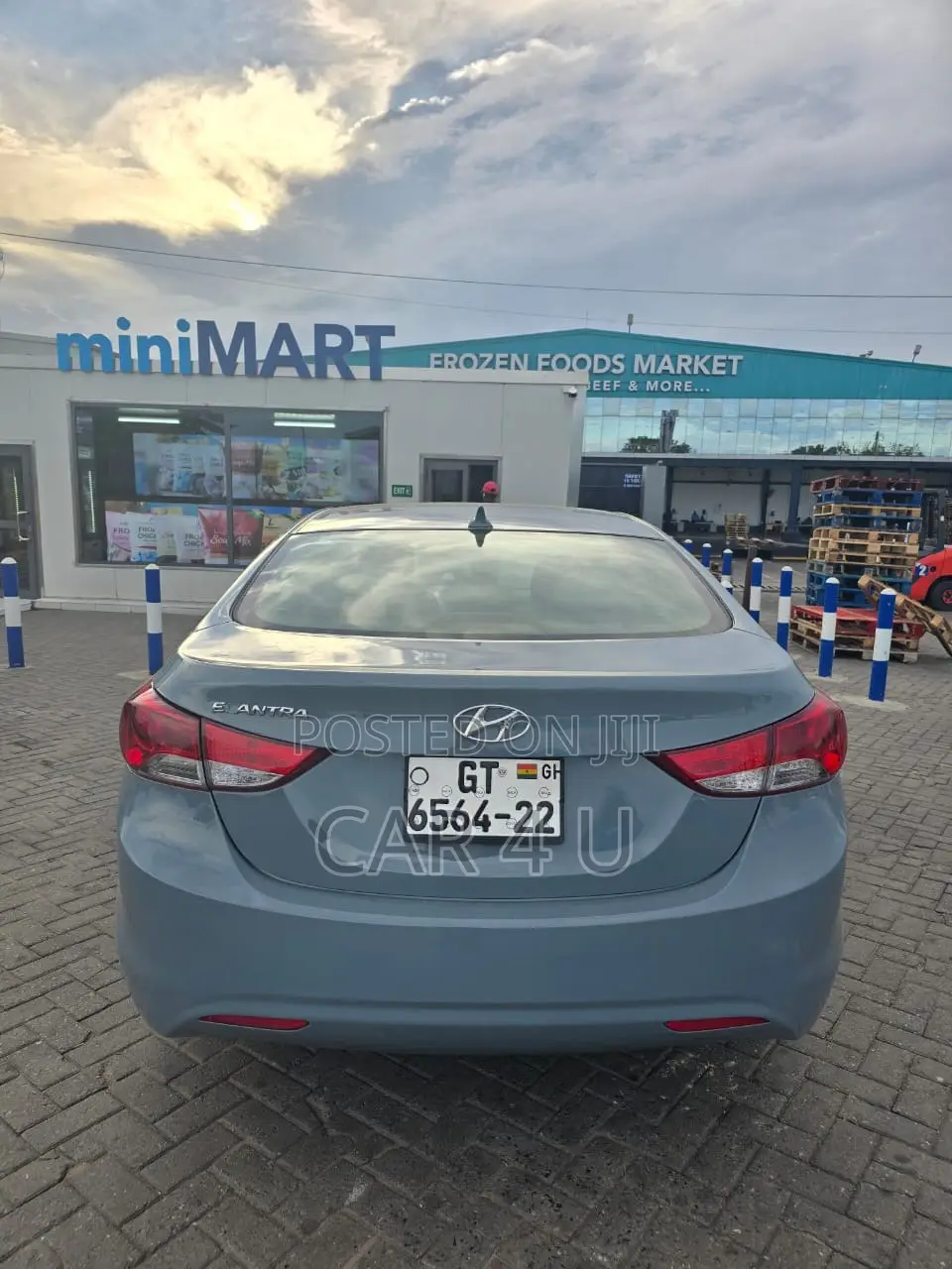 Hyundai Elantra 2013 Blue
