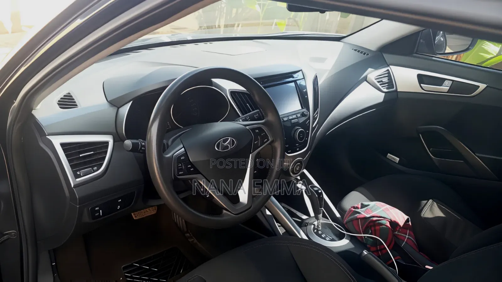 Hyundai Veloster Automatic 2012 Black