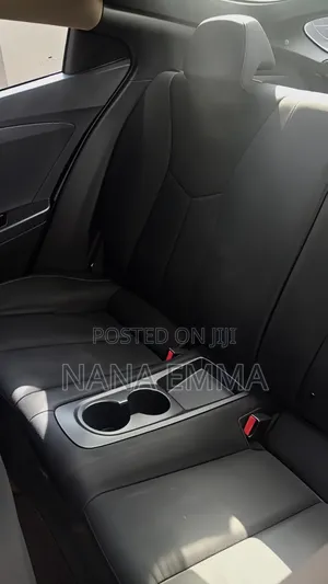 Hyundai Veloster Automatic 2012 Black
