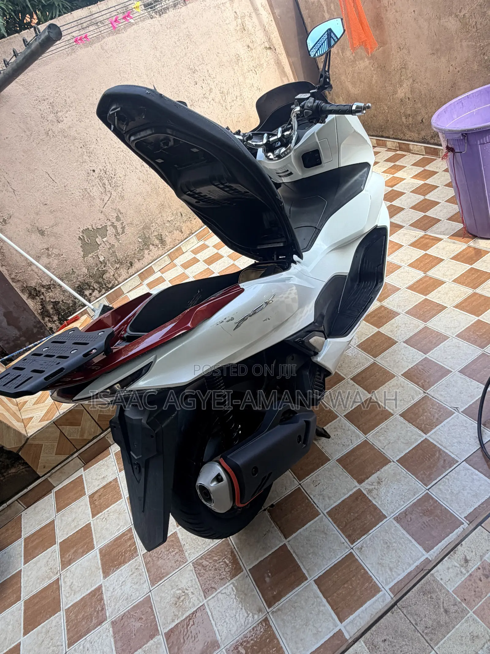 Honda 2022 White