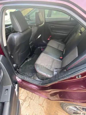 Toyota Corolla SE 4dr Sedan (1.8L 4cyl CVT) 2017 Brown