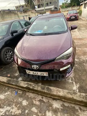 Toyota Corolla SE 4dr Sedan (1.8L 4cyl CVT) 2017 Brown