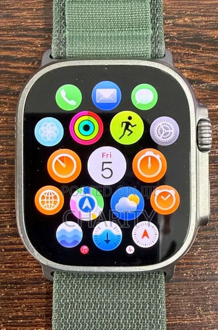 Apple Watch Ultra 49mm Titanium Case-Excellent 92% Battery