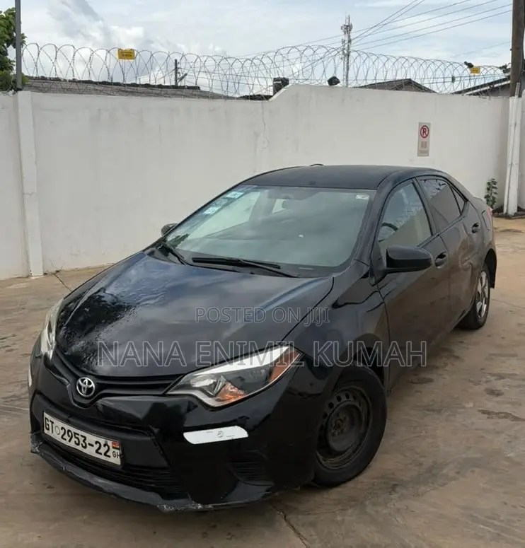 Toyota Corolla 2015 Black
