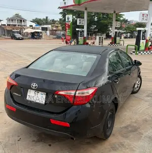 Toyota Corolla 2015 Black