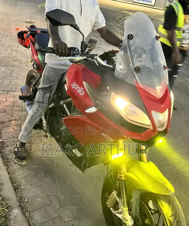 Aprilia 2020 Red