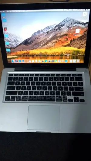 Laptop Apple MacBook Pro 8GB Intel Core i5 HDD 256GB
