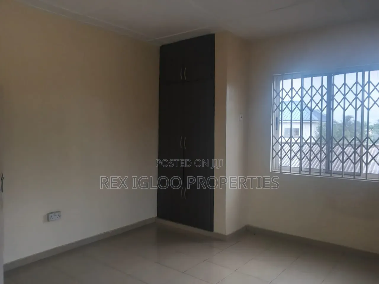 3bdrm Apartment in Nungua Barrier, Accra Metropolitan for rent