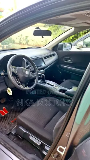 Honda HR-V LX AWD 2018 Gray