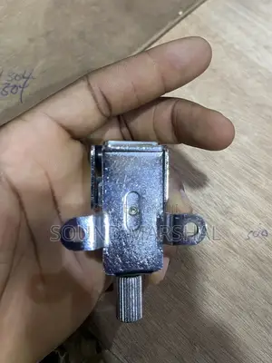 Snare Drum Strainer (Throw Off)